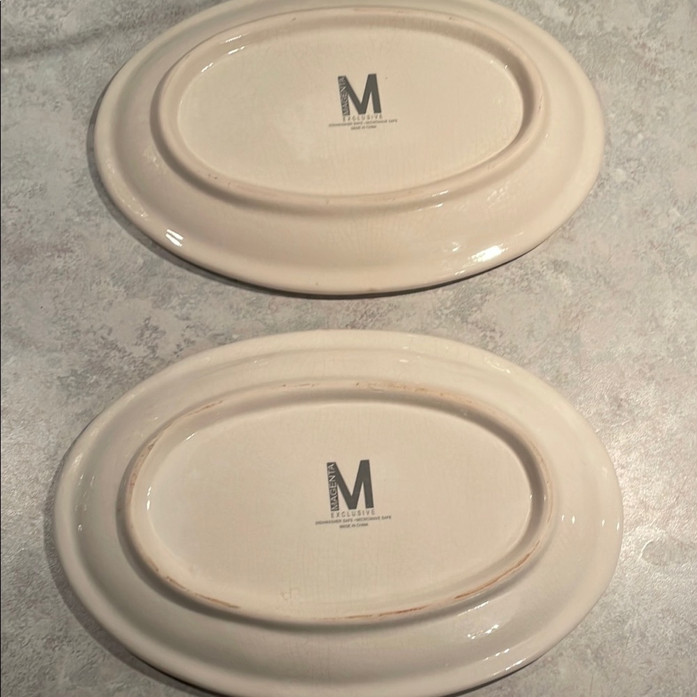 Magenta (Rae Dunn Line) Plates - Picture 5 of 8